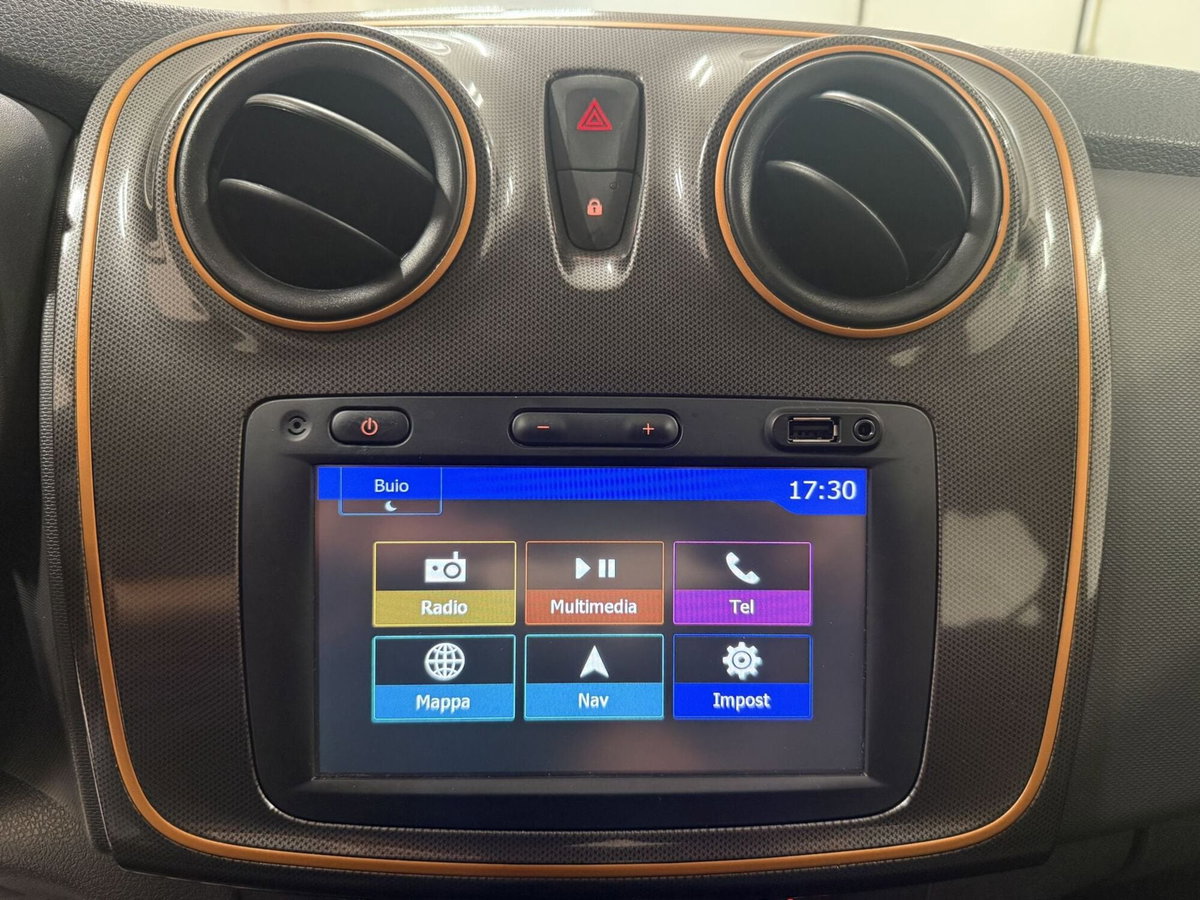 Dacia Sandero Stepway 0.9 TCe 90 CV Comfort (6)