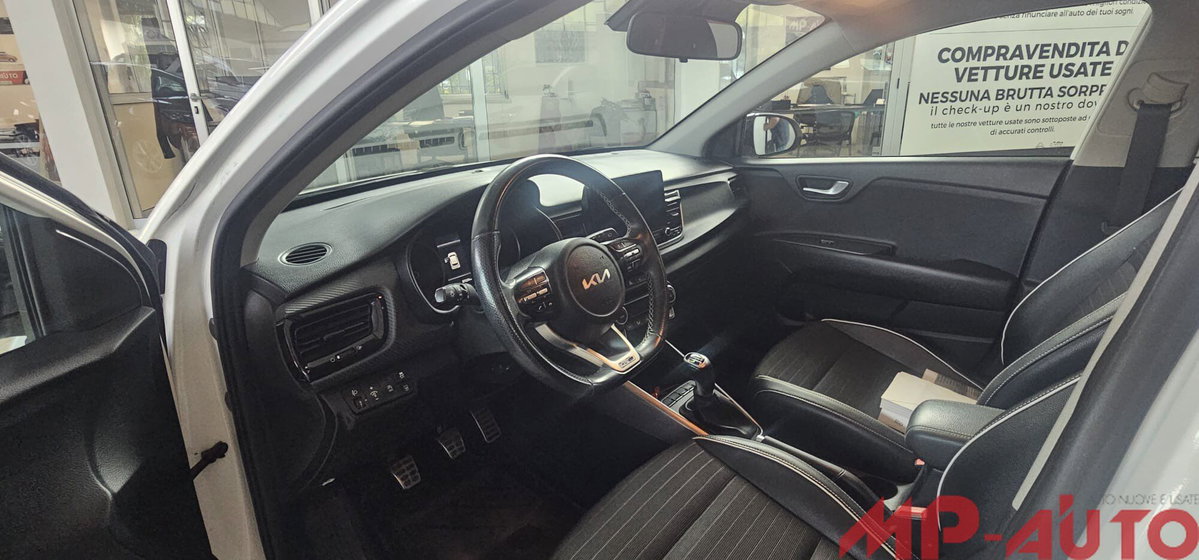 Kia Rio 1.0 T-GDi 100 CV MHEV MT GT Line (10)