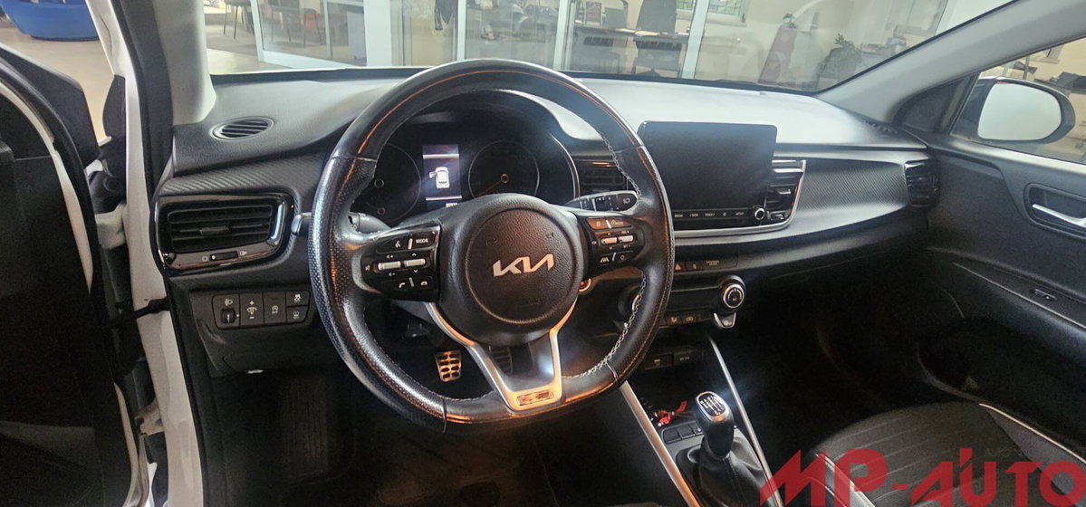 Kia Rio 1.0 T-GDi 100 CV MHEV MT GT Line (9)