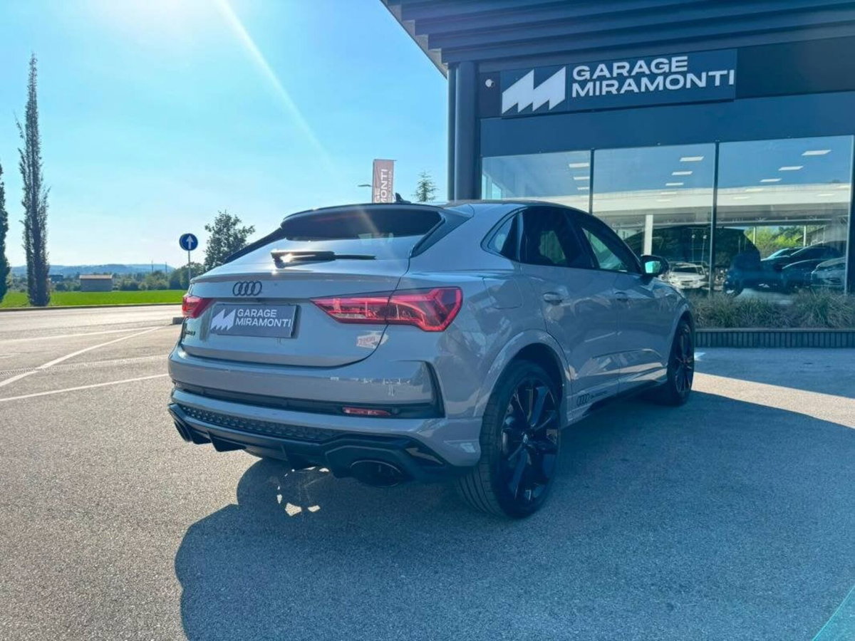 Audi RS Q3 Sportback 2.5 quattro s-tronic (3)
