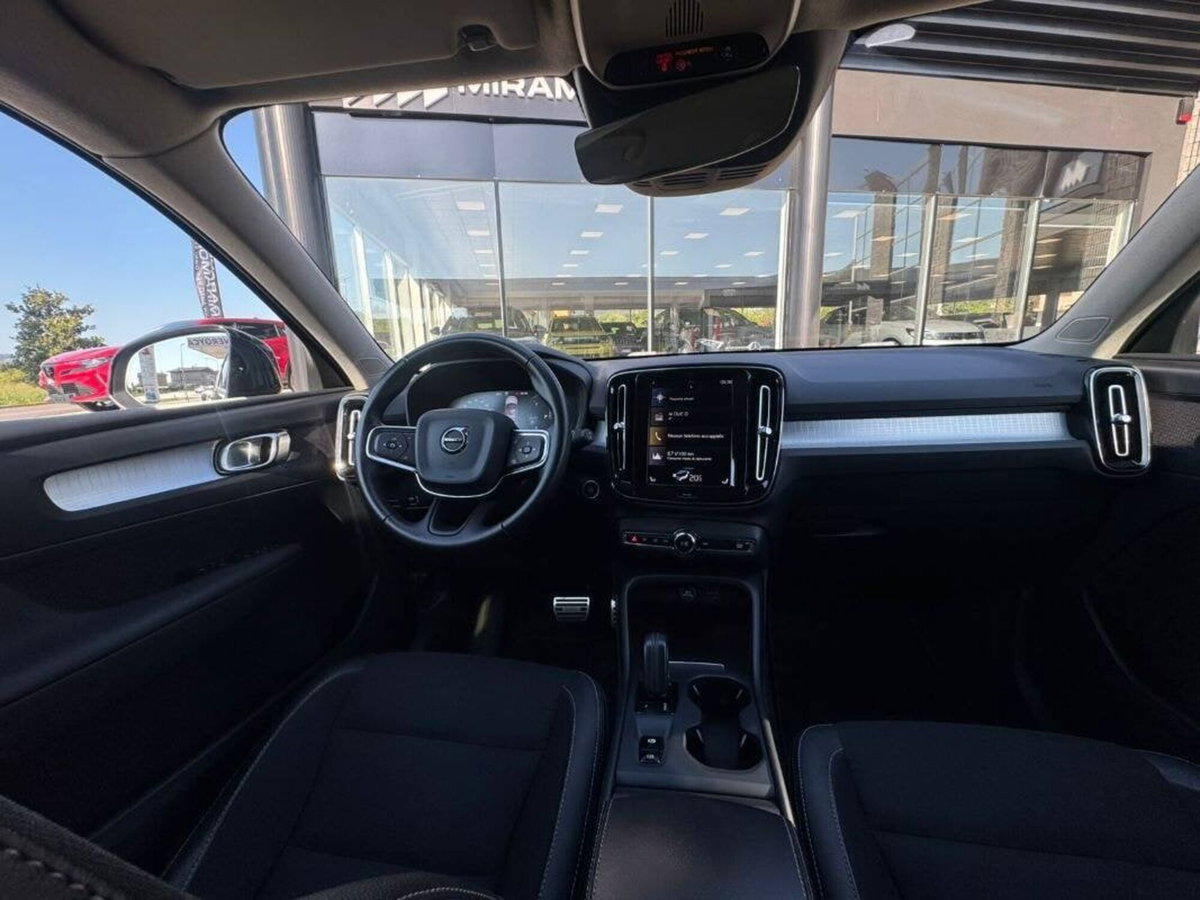 Volvo XC40 D3 AWD Geartronic Business Plus N1 (8)