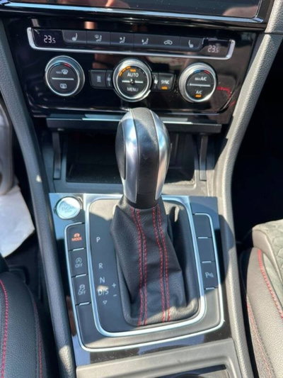 Volkswagen Golf GTI Performance 2.0 245 CV TSI DSG 5p. BMT (10)