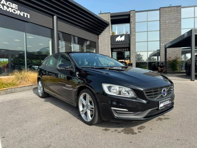 Volvo V60 D3 Business (2)
