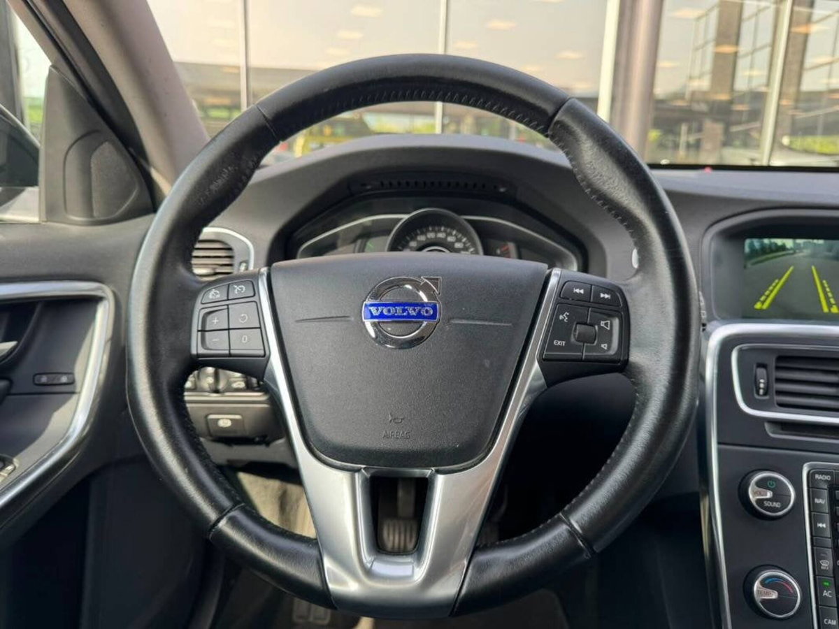 Volvo V60 D3 Business (8)
