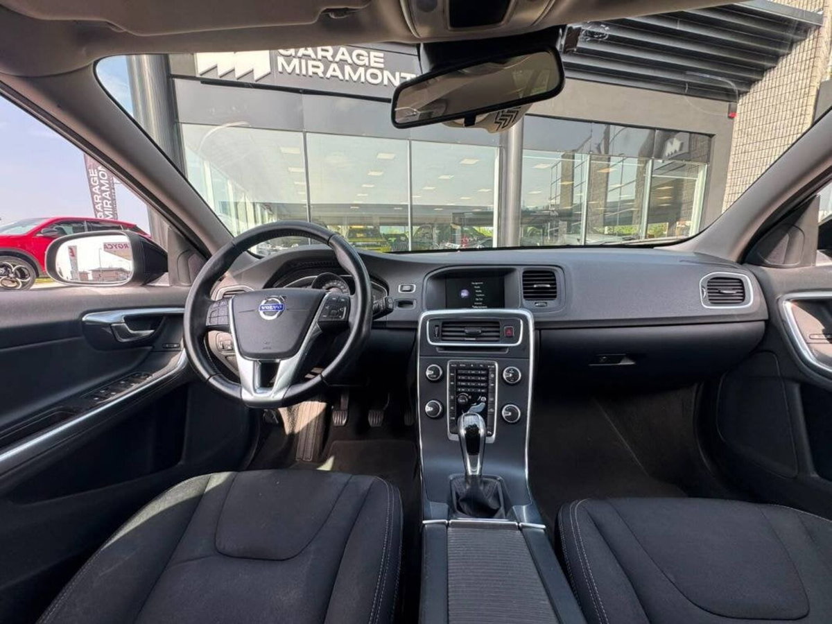 Volvo V60 D3 Business (9)