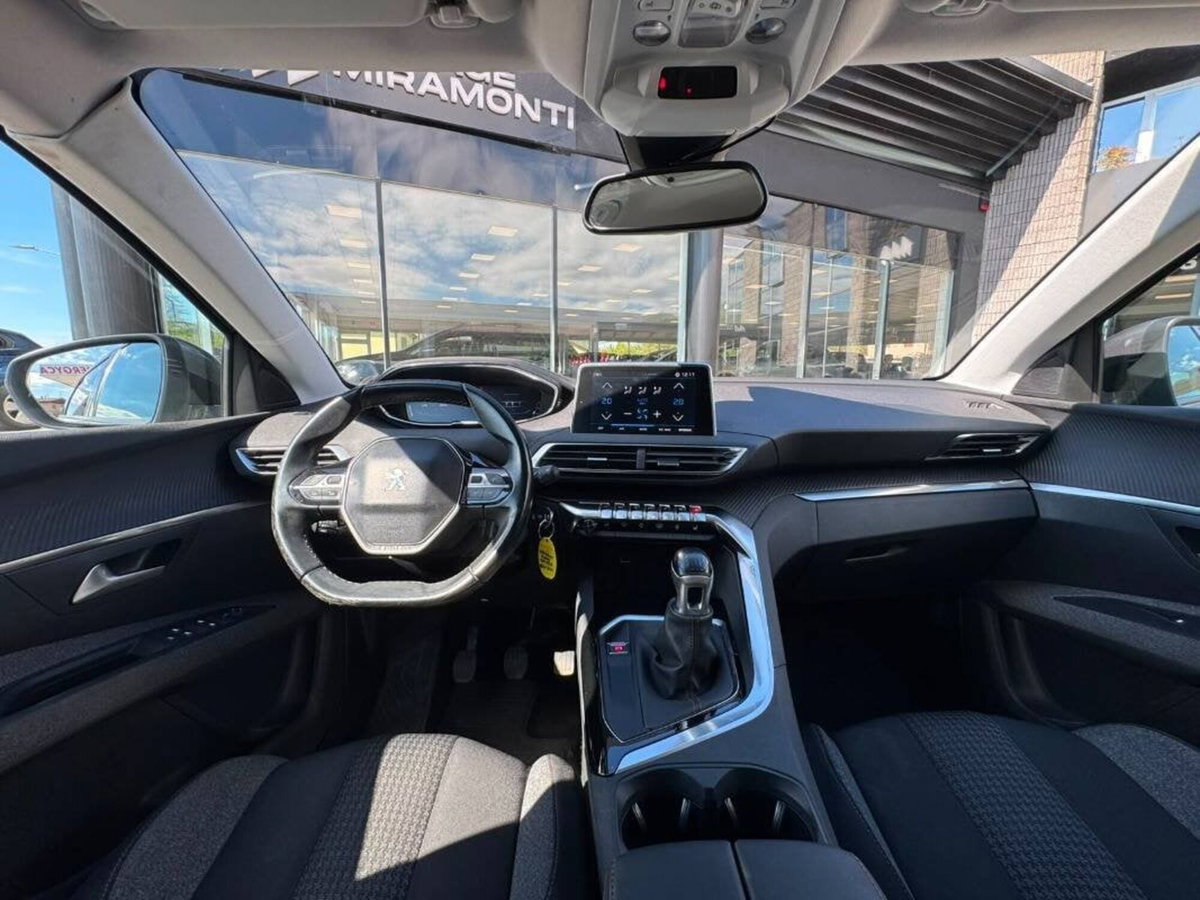 Peugeot 5008 1.2 puretech t Allure Pack s&s 130cv (7)