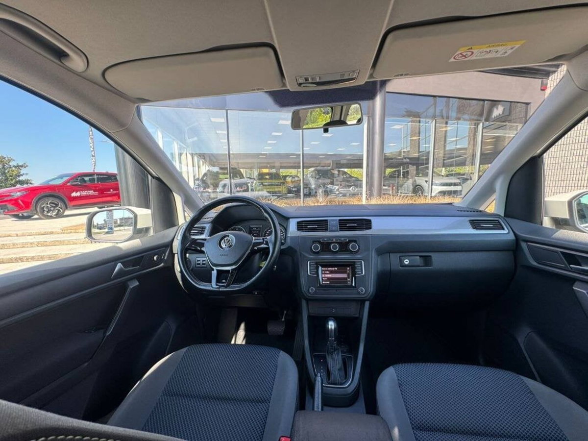 Volkswagen Caddy 2.0 TDI 102 CV DSG Trendline (8)