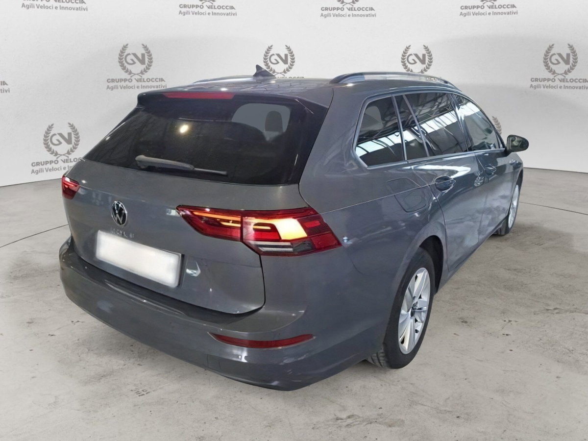 Volkswagen Golf Variant 2.0 TDI SCR DSG Life (12)