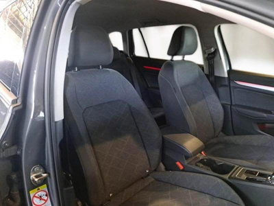 Volkswagen Golf Variant 2.0 TDI SCR DSG Life (7)