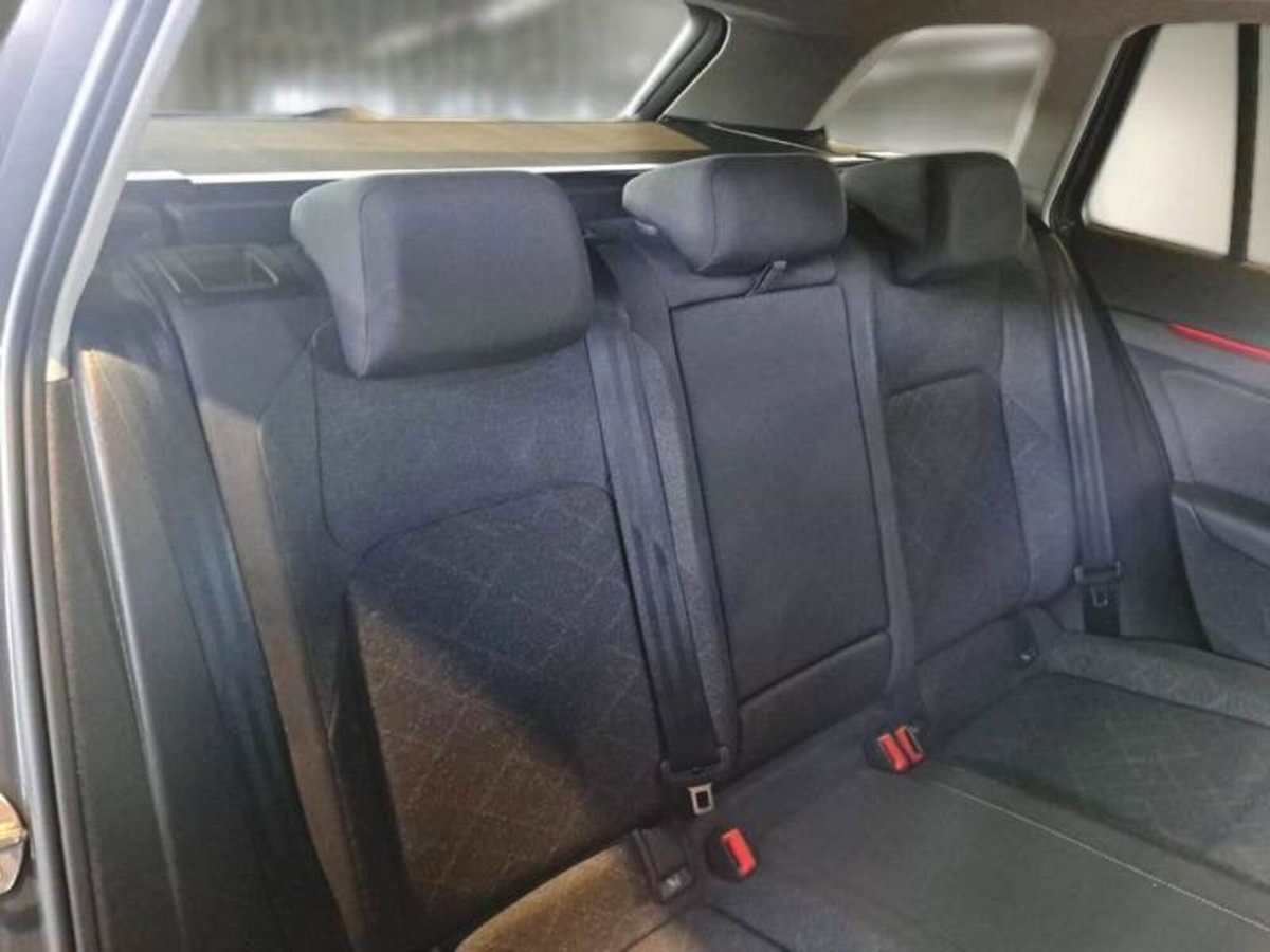 Volkswagen Golf Variant 2.0 TDI SCR DSG Life (8)