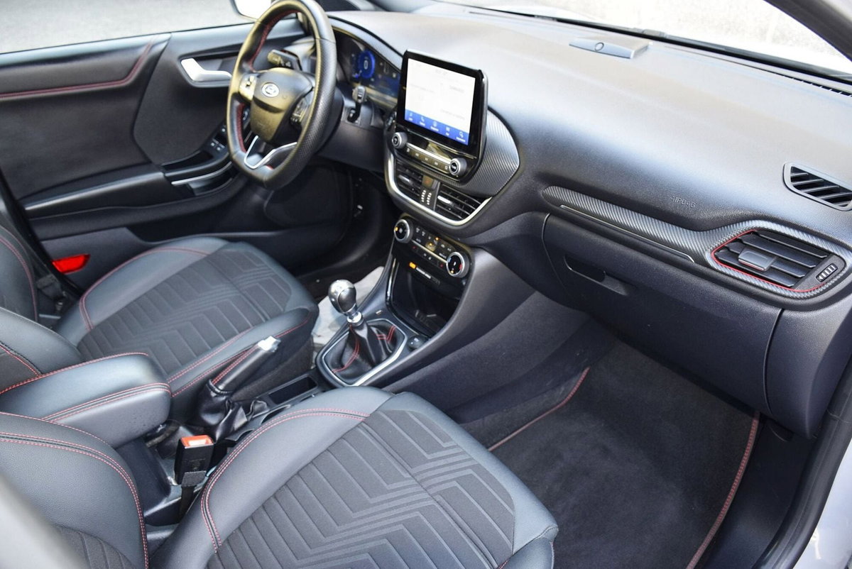 Ford Puma 1.0 EcoBoost Hybrid 125 CV S&S aut. ST-Line X (10)