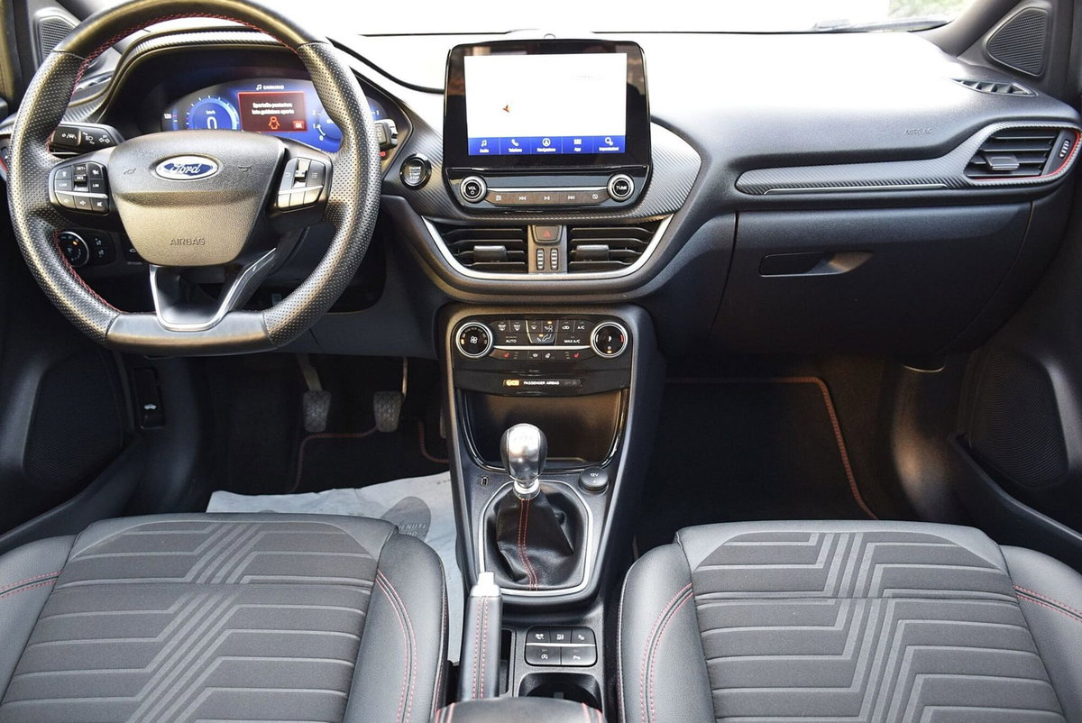 Ford Puma 1.0 EcoBoost Hybrid 125 CV S&S aut. ST-Line X (14)