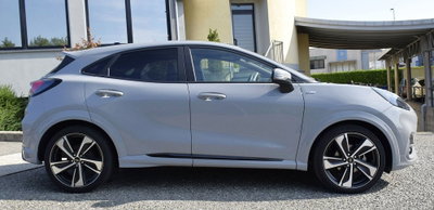 Ford Puma 1.0 EcoBoost Hybrid 125 CV S&S aut. ST-Line X (4)