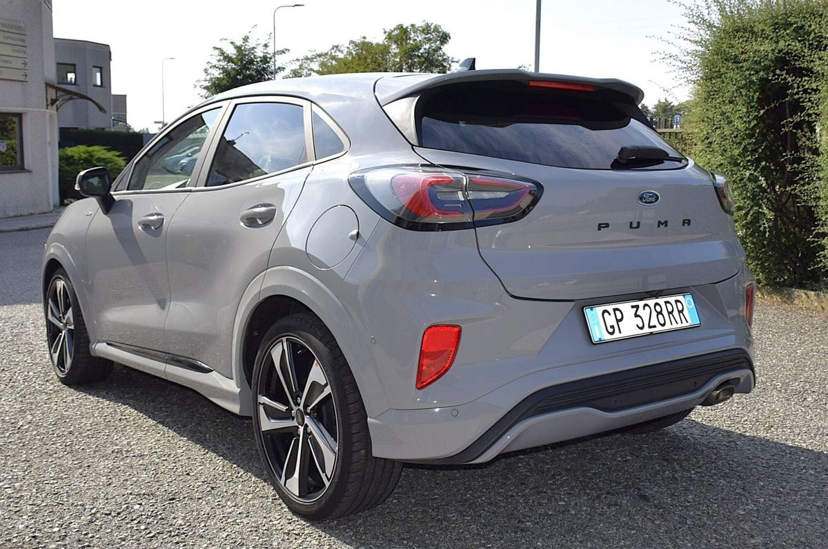 Ford Puma 1.0 EcoBoost Hybrid 125 CV S&S aut. ST-Line X (7)