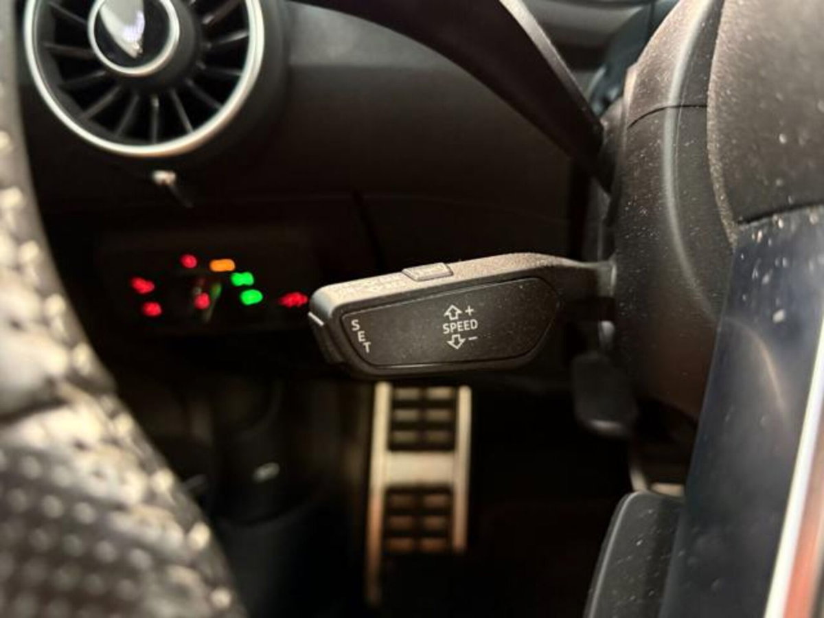 Audi TTS Coupé TFSI quattro S tronic (16)