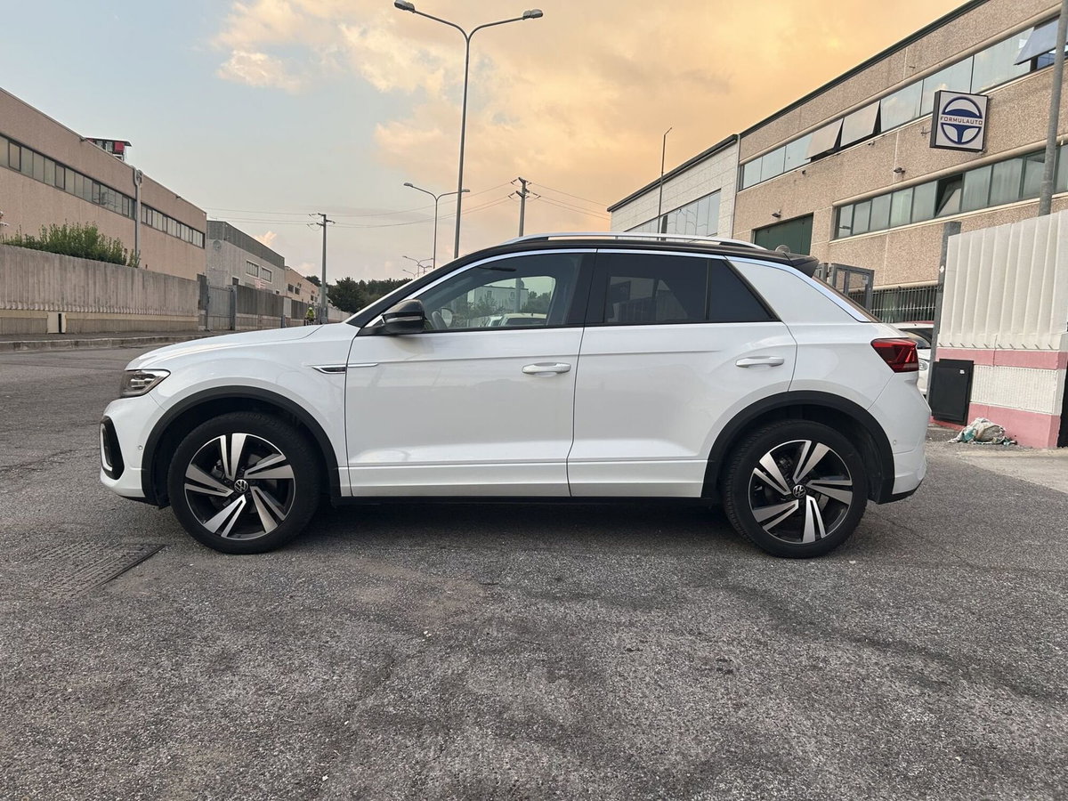 Volkswagen T-Roc 1.5 tsi R-Line dsg (3)