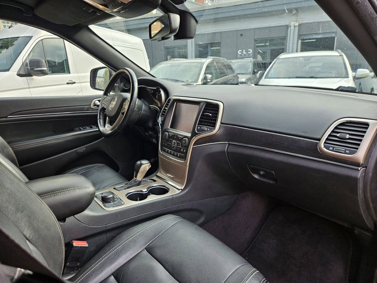 Jeep Grand Cherokee 3.0 V6 CRD 250 CV Multijet II Limited (16)
