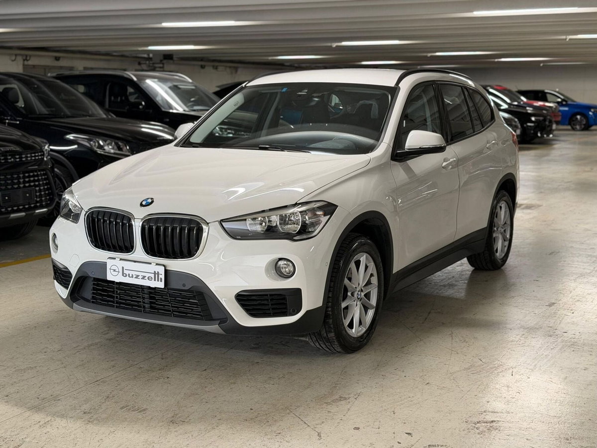 BMW X1 sDrive18i Advantage (3)