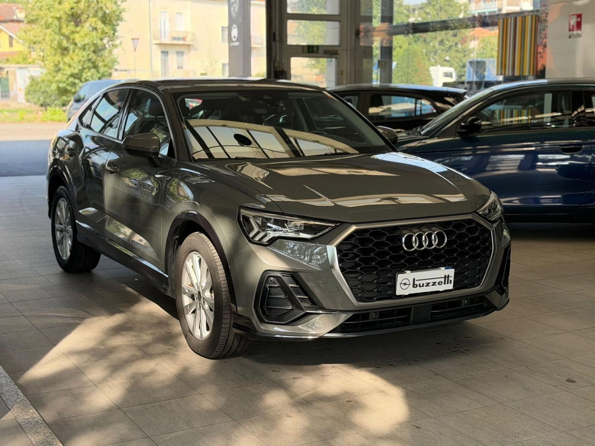 Audi Q3 Sportback 35 TDI quattro S tronic Business Plus