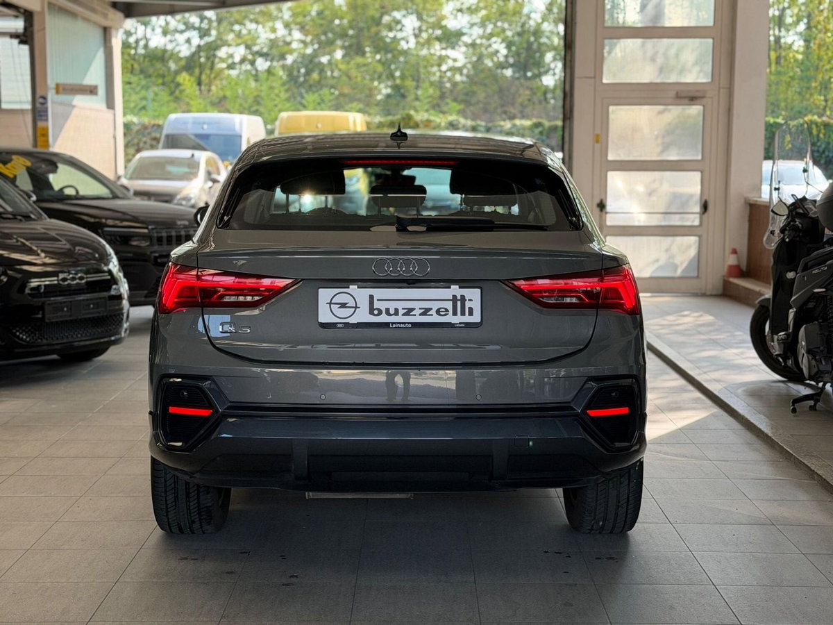 Audi Q3 Sportback 35 TDI quattro S tronic Business Plus (5)