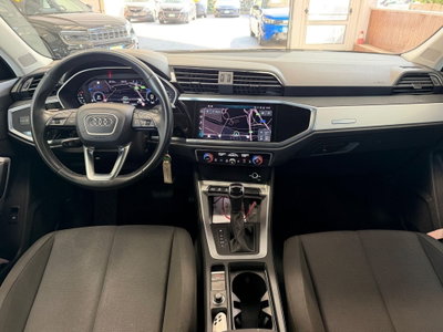 Audi Q3 Sportback 35 TDI quattro S tronic Business Plus (9)