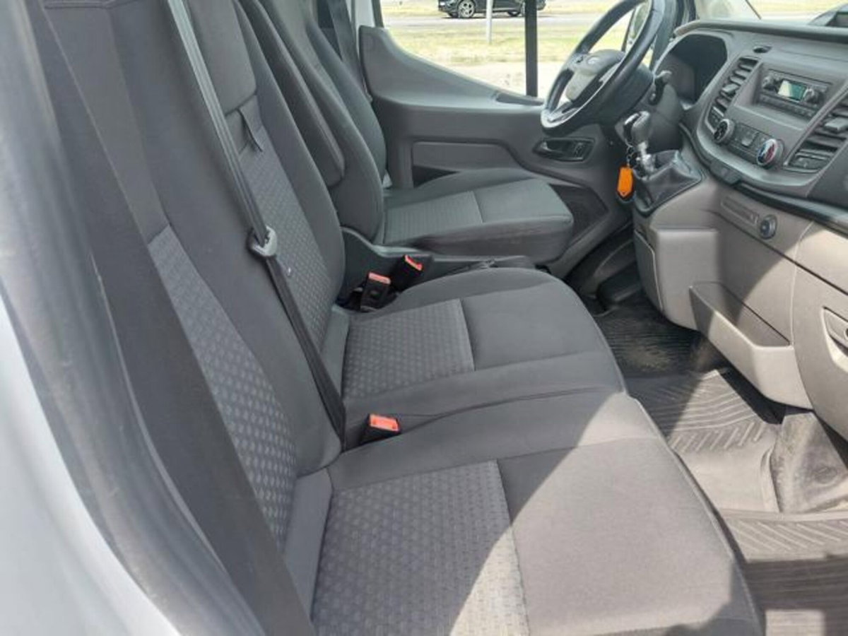 Ford Transit Furgone 330 2.0TDCi EcoBlue 130 aut. PL-TM Furgone Trend (17)