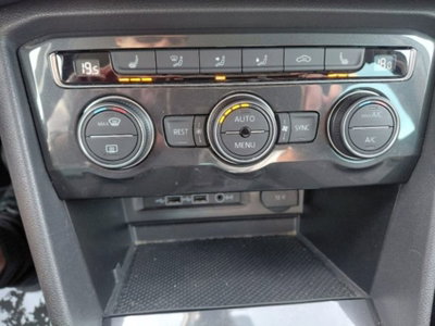 Volkswagen Tiguan Allspace 2.0 TDI SCR DSG 4MOTION R-Line (11)