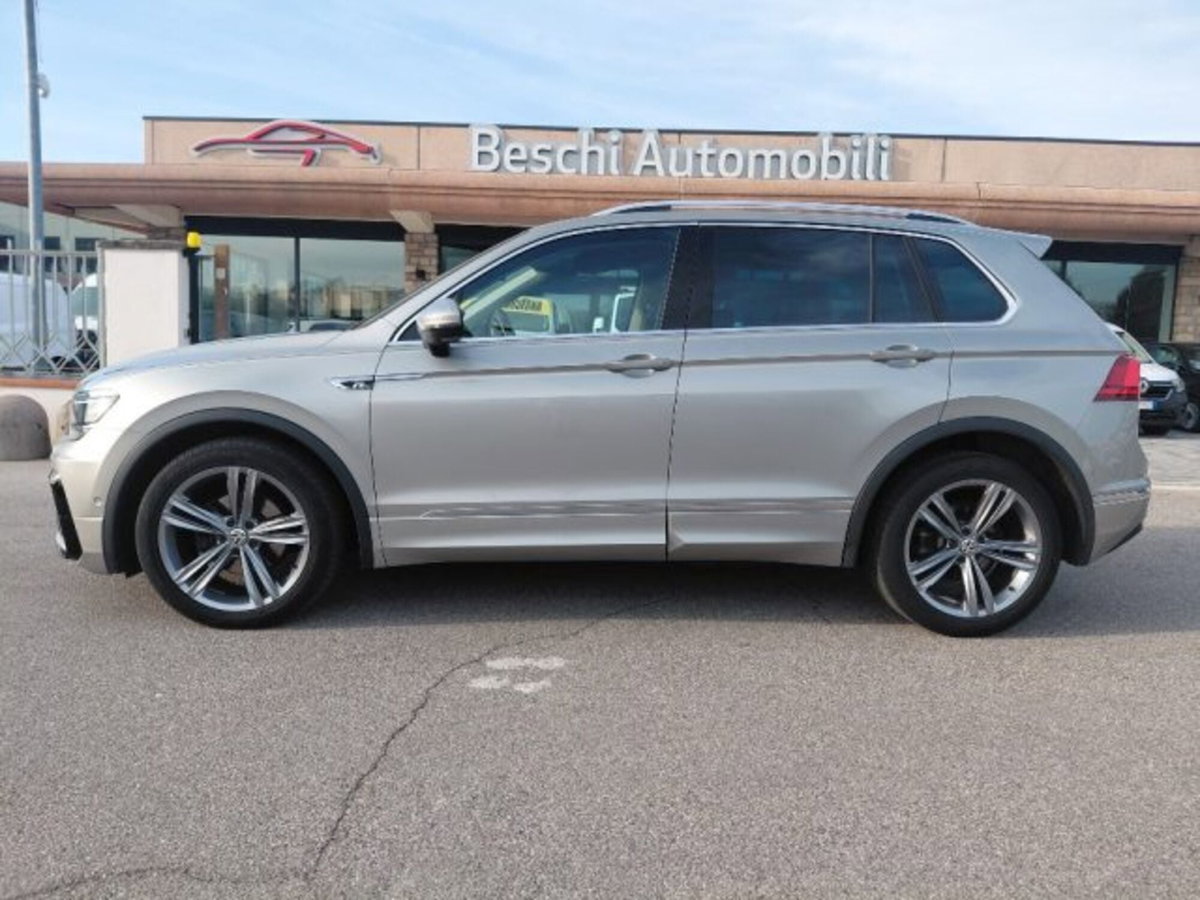 Volkswagen Tiguan Allspace 2.0 TDI SCR DSG 4MOTION R-Line (7)