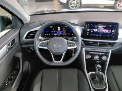 Volkswagen T-Roc 1.5 tsi Life dsg (14)