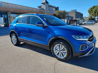 Volkswagen T-Roc 2.0 tdi Life 150cv dsg usata