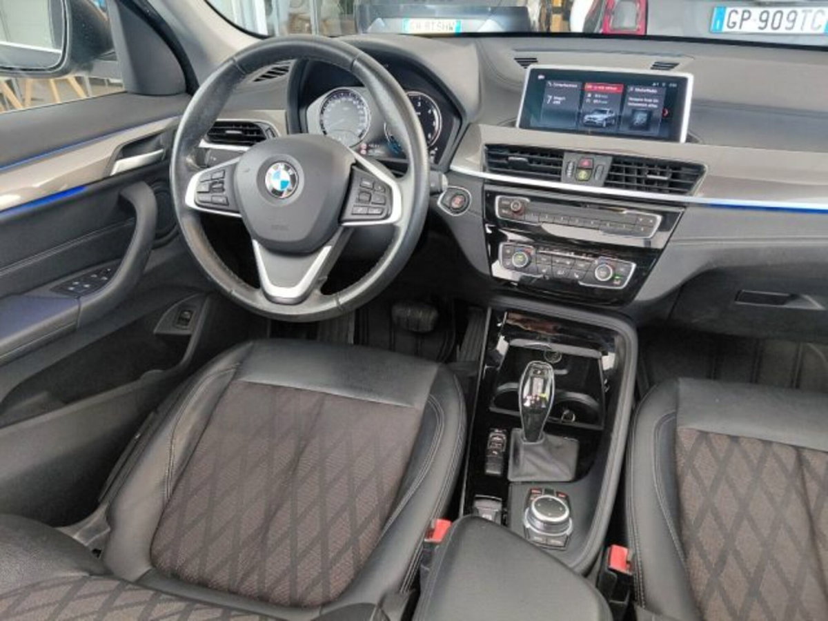 BMW X1 sDrive18d xLine Plus (13)