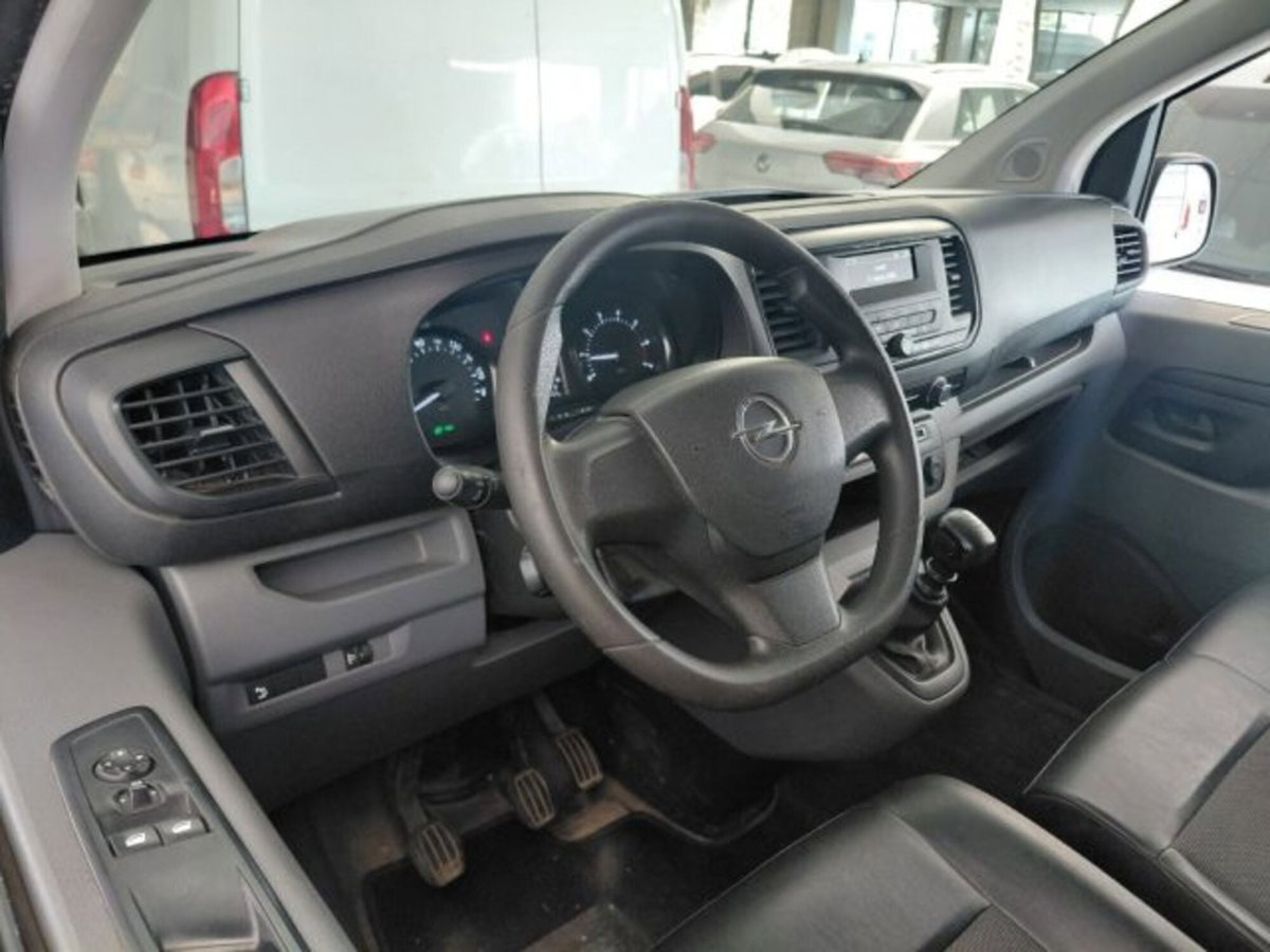 Opel Vivaro Furgone 1.5 Diesel 120CV S&S PL-TN M Furgone Enjoy (11)