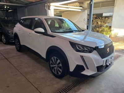 Peugeot 2008 PureTech 100 S&S Active usata