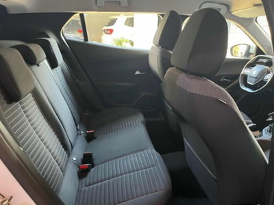 Peugeot 2008 PureTech 100 S&S Active (7)