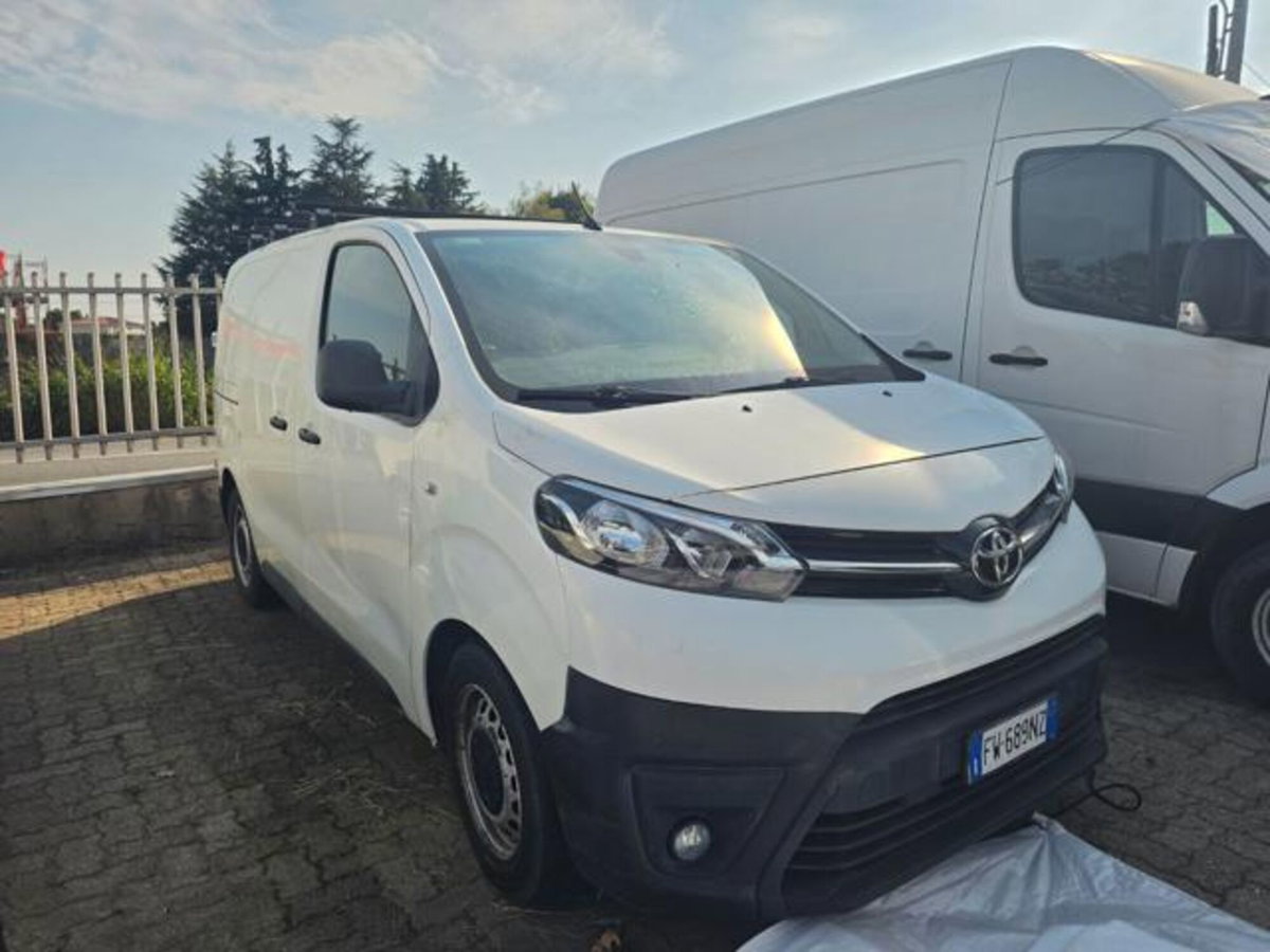Toyota Proace 1.5D 120CV S&S PC-TN Furgone Compact 4p.10q Active