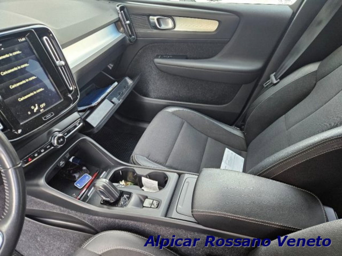 Volvo XC40 D3 AWD Geartronic Momentum (10)