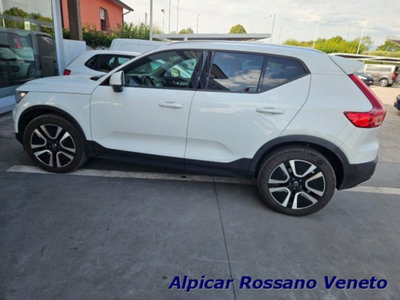 Volvo XC40 D3 AWD Geartronic Momentum (5)