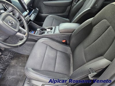 Volvo XC40 D3 AWD Geartronic Momentum (7)