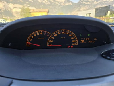 Toyota Yaris 1.3 5 porte Sol (14)