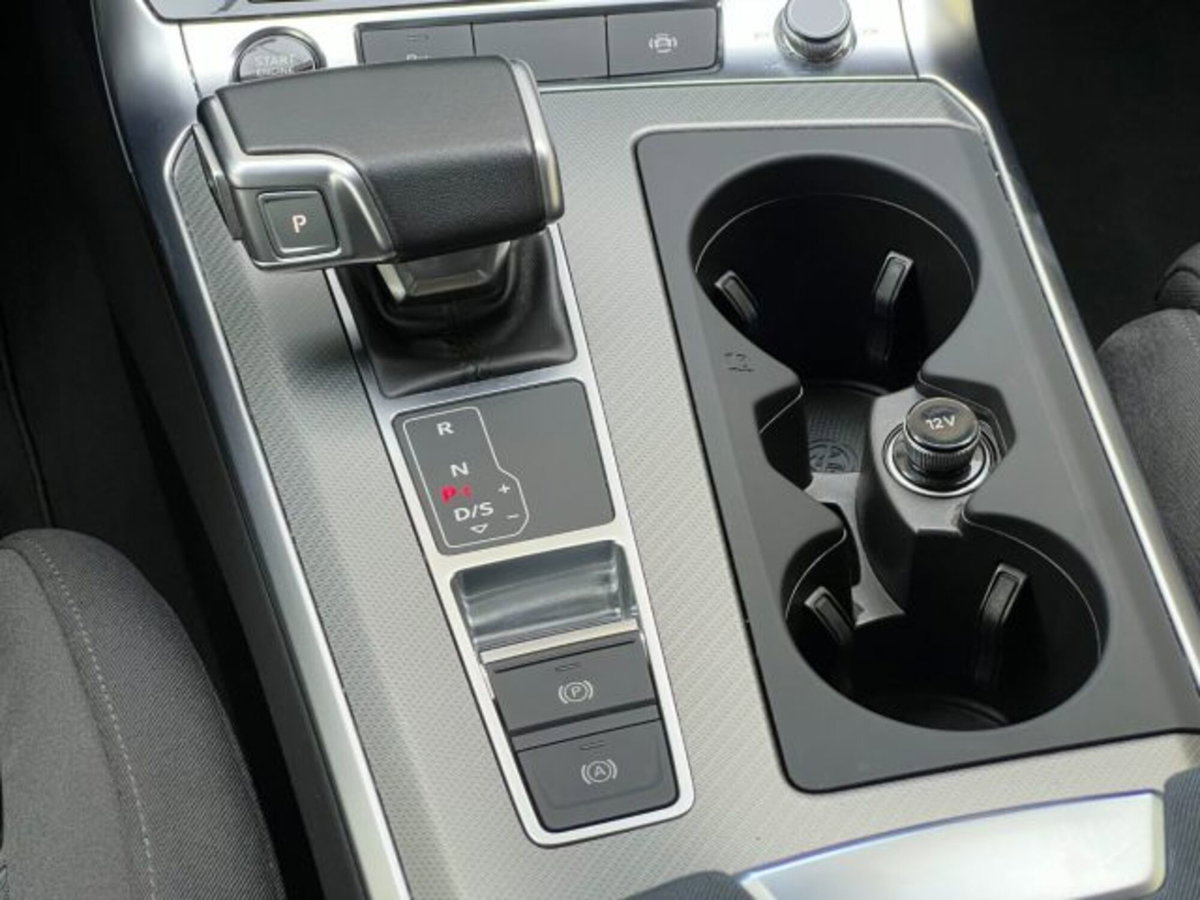 Audi A6 Avant 35 2.0 TDI S tronic Business Design (13)