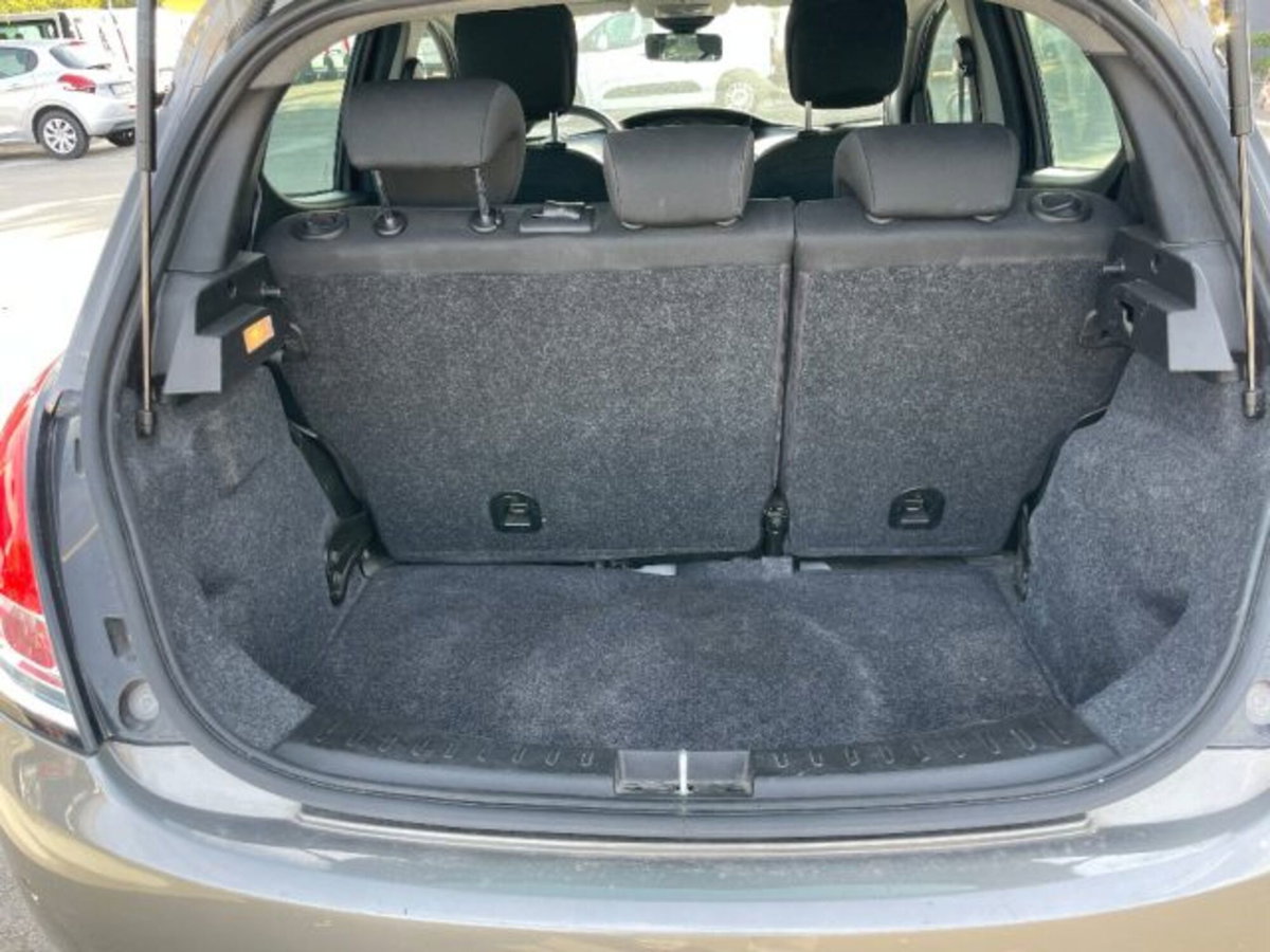 Lancia Ypsilon 1.0 FireFly 5 porte S&S Hybrid Gold Plus (4)