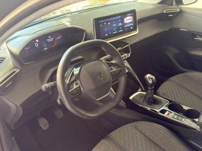 Peugeot 208 1.2 hybrid Active 100cv e-dcs 6 (18)