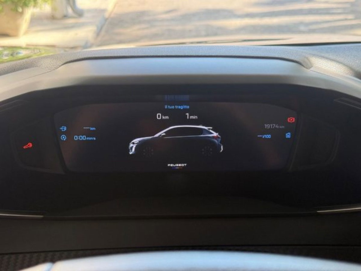 Peugeot 208 1.2 hybrid Active 100cv e-dcs 6 (19)