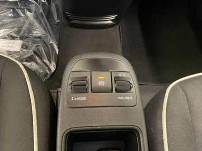 Fiat 500e Action Berlina 23,65 kWh (14)