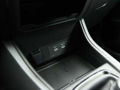 Renault Captur 1.2 eco-g Techno 120cv (14)