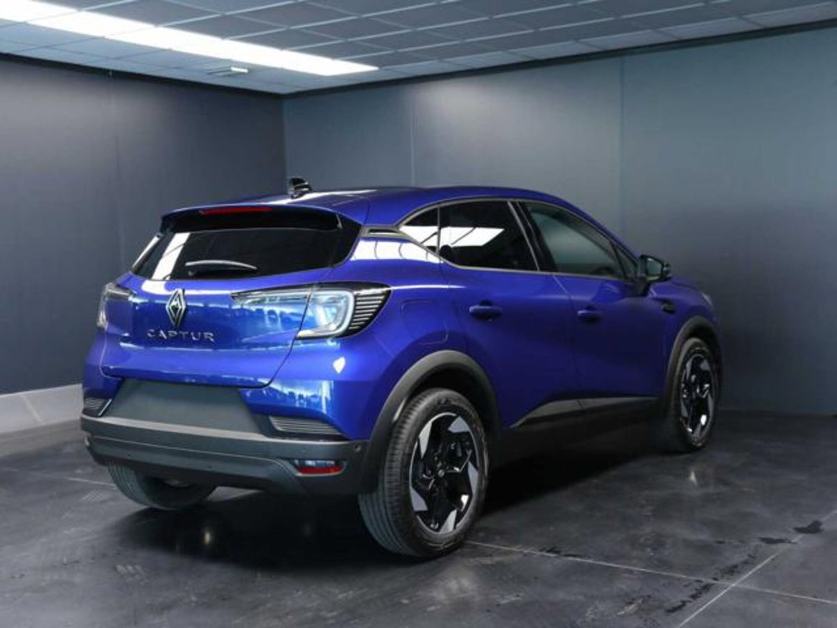 Renault Captur 1.2 eco-g Techno 120cv (7)
