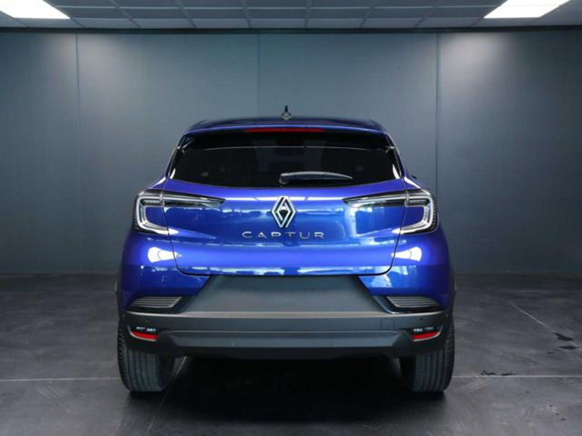 Renault Captur 1.2 eco-g Techno 120cv (8)