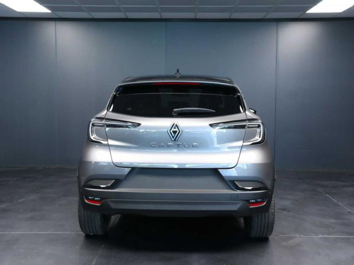 Renault Captur 1.2 eco-g Techno 120cv (8)