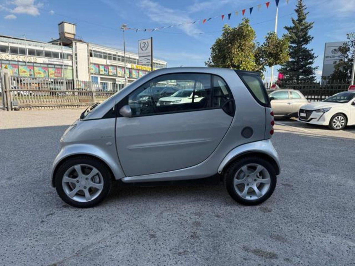 smart Fortwo 800 coupé passion cdi (4)