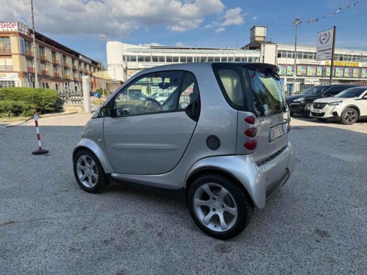smart Fortwo 800 coupé passion cdi (5)